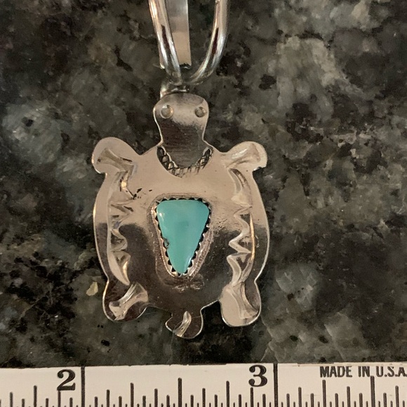 Native Turtle Pendant - Picture 4 of 6